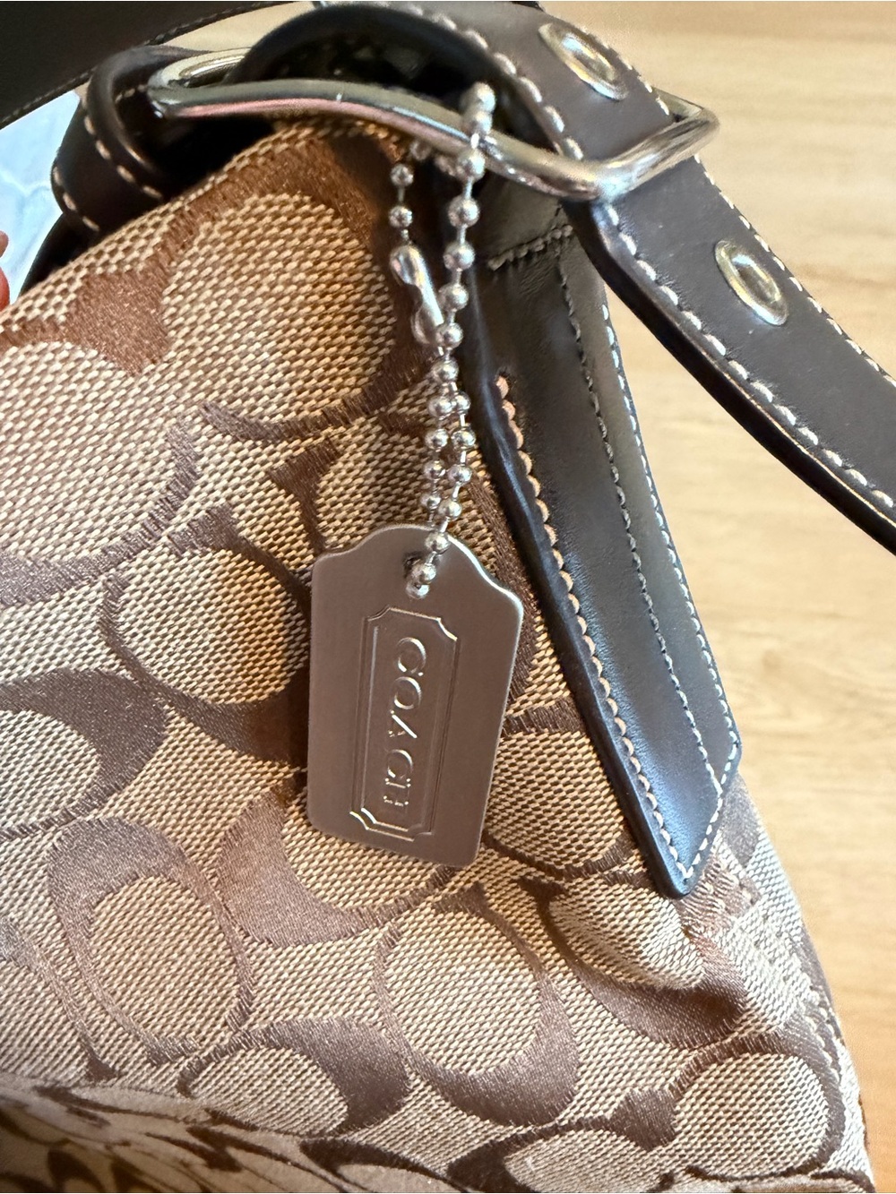 Coach Vintage Jacquard with Leather Bucket Bag - Picture 4 of 5